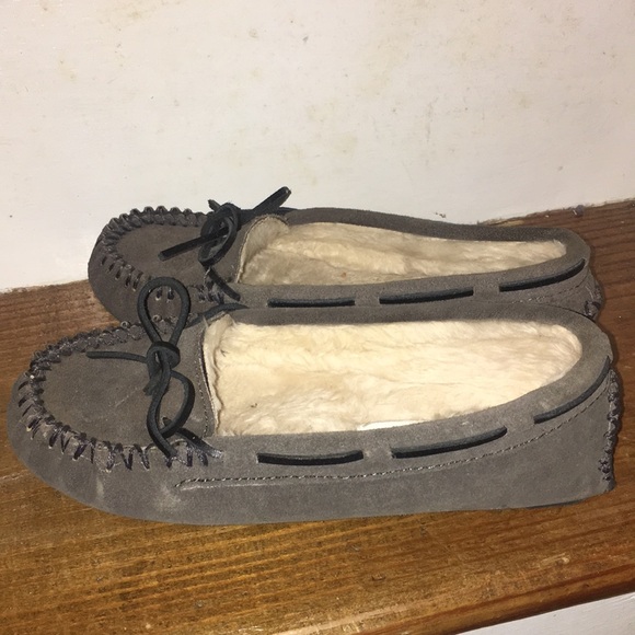 Minnetonka leather moccasins - Picture 3 of 3